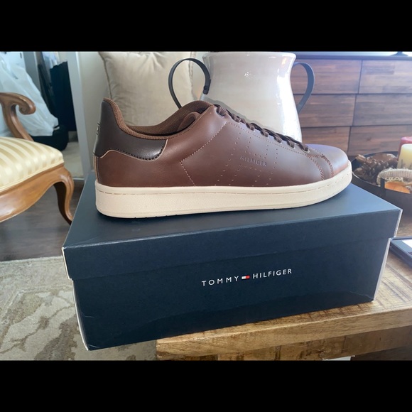 tommy hilfiger liston sneaker